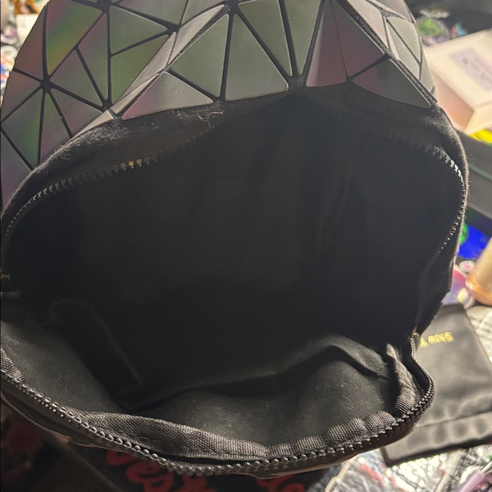 Holographic Geometric Mini Backpack - Iridescent Prism - Picture 4 of 4
